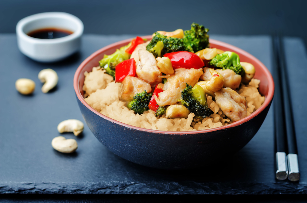 broccoli cashew chicken stir fry
